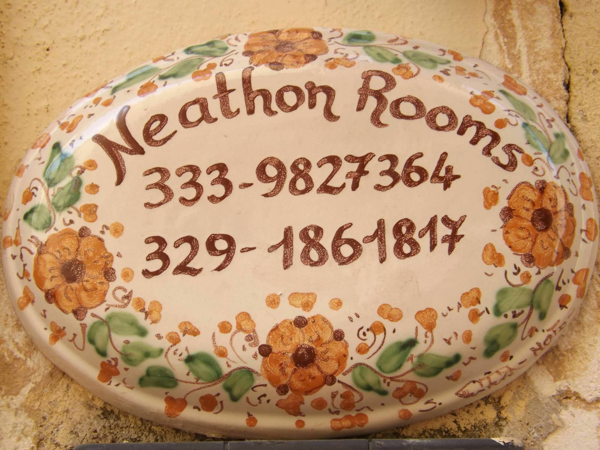 Neathon Rooms Noto Buitenkant foto